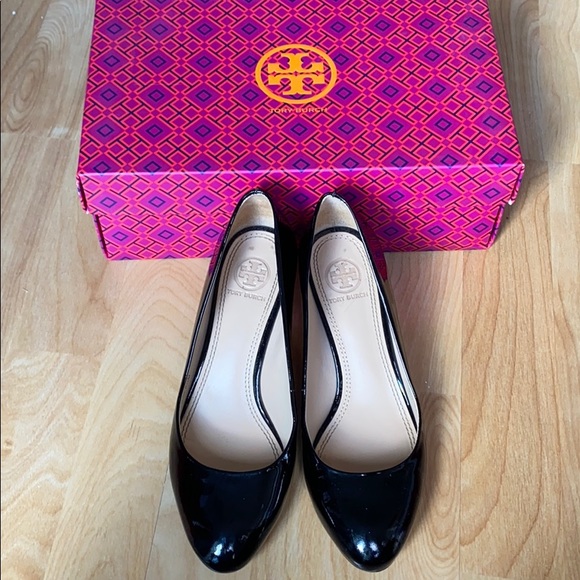 EC Tory Burch Black Leather Pump Women’s Size 6.5 - Picture 6 of 9
